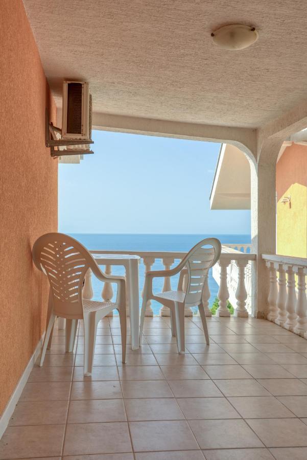 Apartmani Bronhi Sutomore Extérieur photo