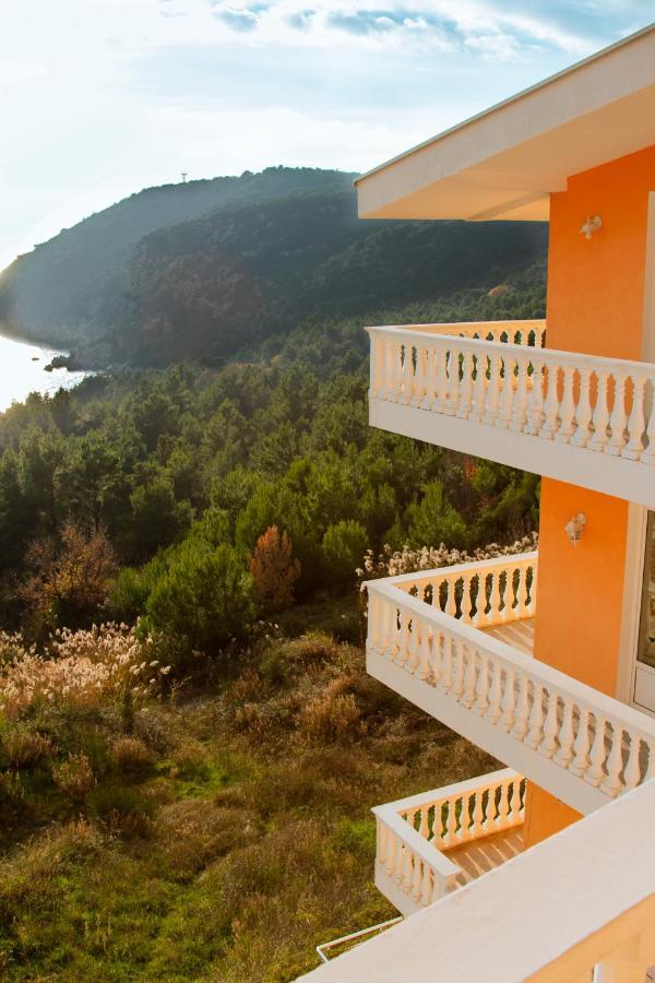 Apartmani Bronhi Sutomore Extérieur photo