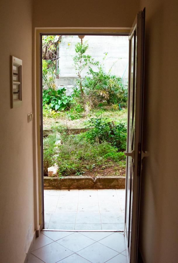 Apartmani Bronhi Sutomore Extérieur photo
